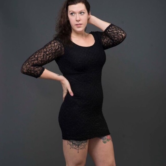 Little black dress - Picture 1 of 9